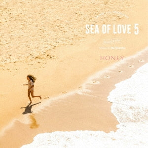 Honoka 、 Bravo! 、 SPiCYSOL 、 DJ HASEBE aka OLD NICK 、 ナツ・サマー 、 RYOZO BAND 、 Rickie-G - Honey Meets Island Cafe Sea Of Love 5 - Japan CD