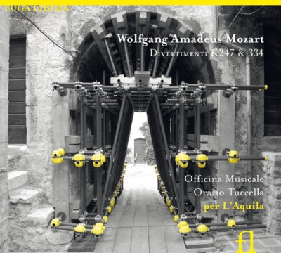 Officina Musicale - Mozart (1756-1791) Divertimento, 10, 17, : Tuccella / Officina Musicale - Import CD