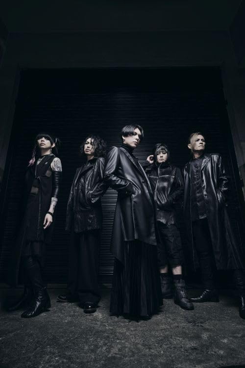 Lynch. - The Avoided Sun/Shadows - Japan 3 CD+Blu-ray Disc Limited Edition