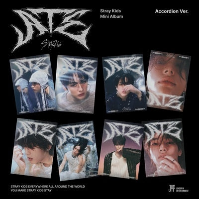 Stray Kids - Ate: Mini Album (Accordion Ver.)(Random Ver.) - Import CD