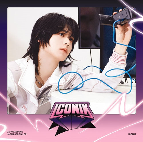 Zerobaseone - ICONIK - Japan Han Yu Jin Ver. CD + booklet + solo selca photo card + square card & secret sticker set