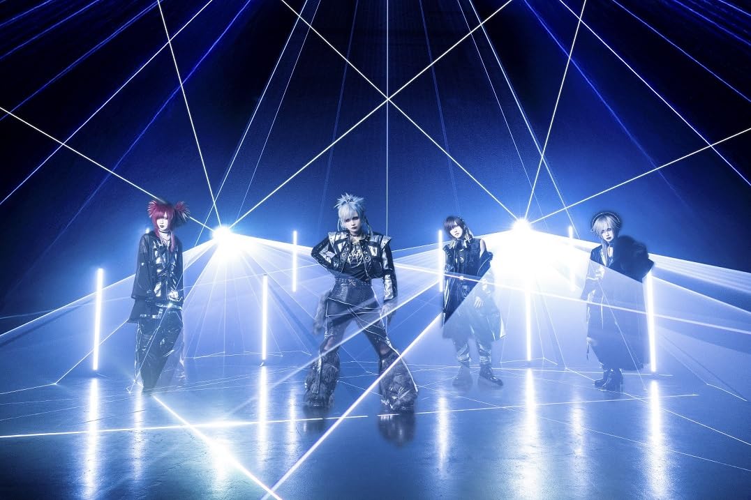 Royz - Royz Best Album Tour [tracks #2]-Tour Final-2025 Nen 1 Gatsu 16 Nichi Kawasaki Club Citta` - Japan DVD