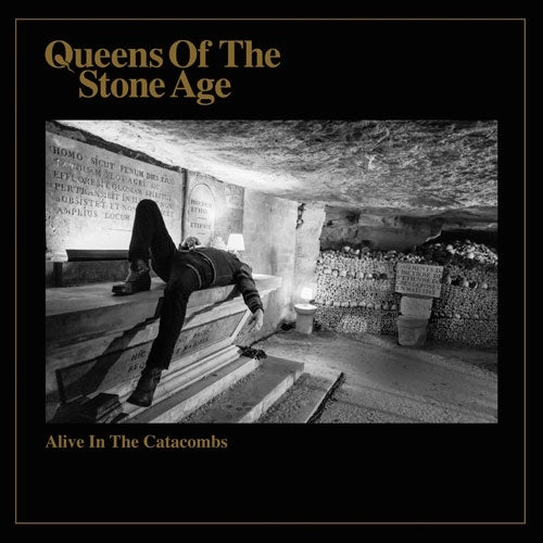 Queens Of The Stone Age - Alive In The Catacombs - Japan CD+T-SHIRTS[M Limited Edition