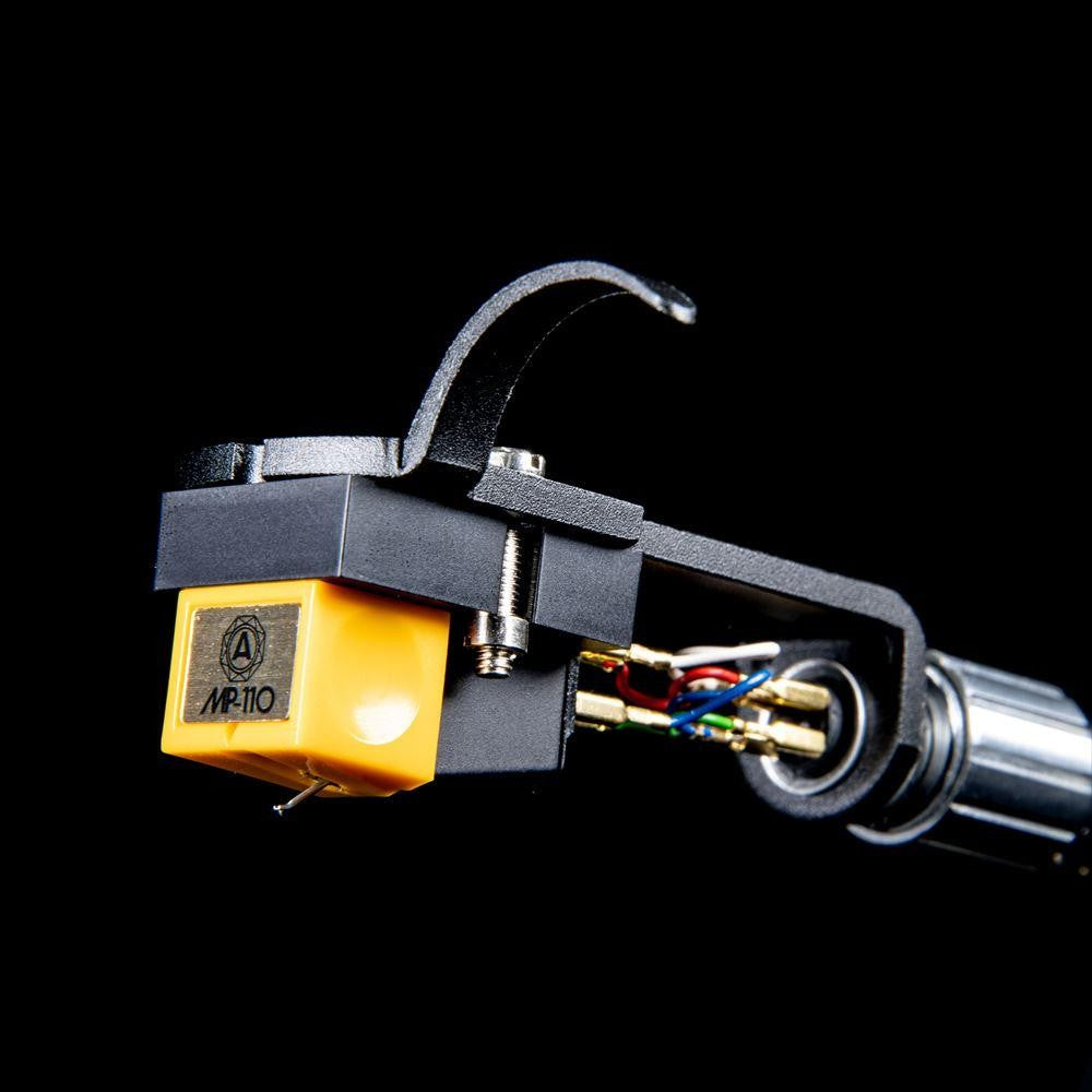 The NAGAOKA MP-110H Stereo Cartridge with headshell&nbsp