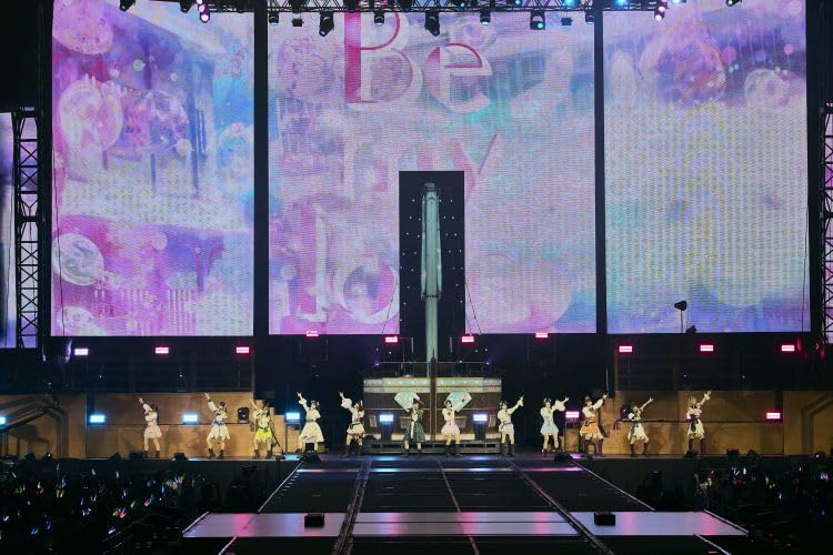 ≠ME - Me Zenkoku Tour 2025[We Want To Find `Cafe Rakuen`]Kokuritsu Yoyogi Kyougijou Dai 1 Taiikukan - Japan Blu-ray Disc
