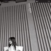Zola Jesus 、 J.G. Thirlwell 、 ミヴォス・カルテット - Versions - Import CD