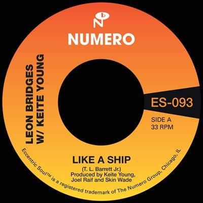 Leon Bridges 、 Pastor T.L. Barrett - Like A Ship - Import Clear Blue Vinyl 7inch Record Limited Edition