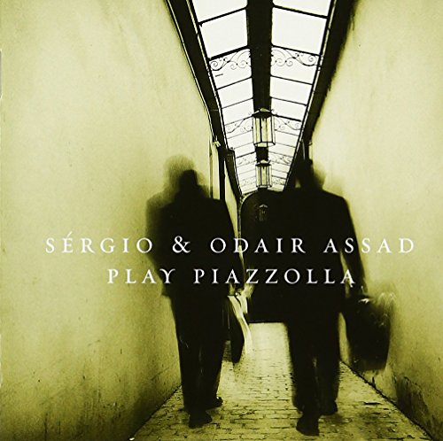 Play Piazzolla -Guitar Works : Sergio & Odair Assad(G)Salerno-Sonnenberg(Vn)etc‐Piazzolla (1921-1992) - Japan CD