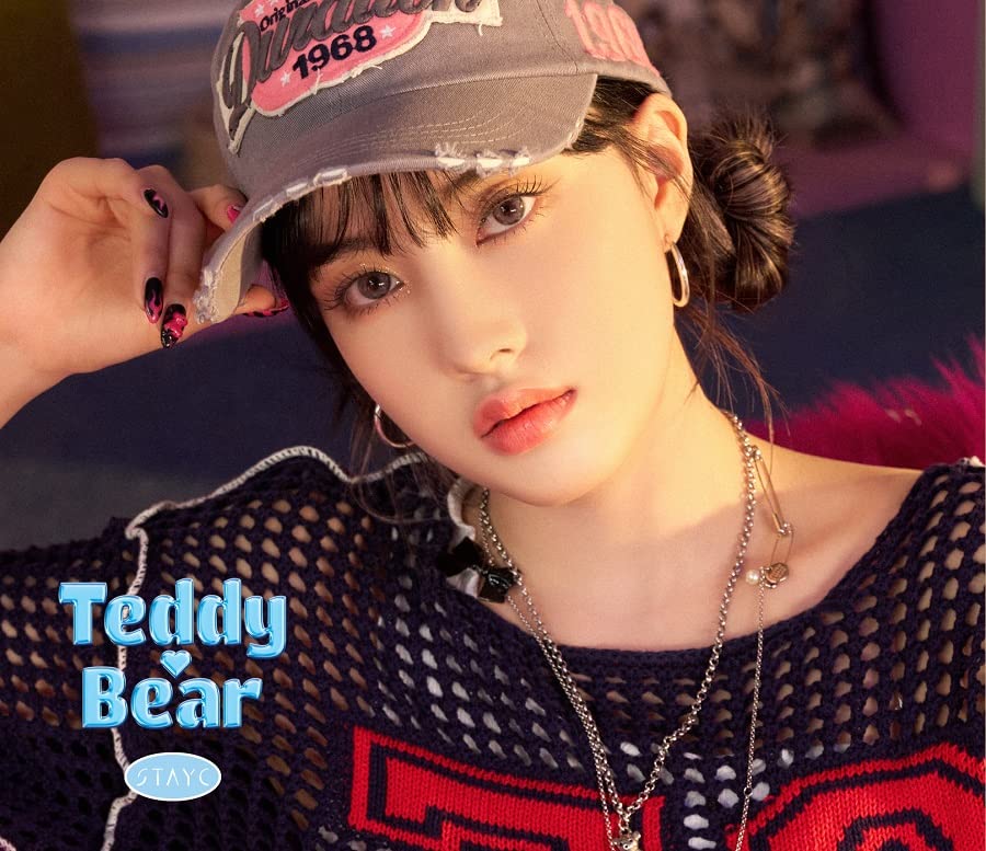 Stayc - Teddy Bear -Japanese Ver.- - Japan CD single